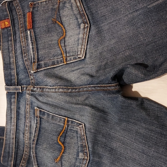 Women's Size 6 7 For All Mankind Washed Distressed Flare Jeans - Picture 9 of 15